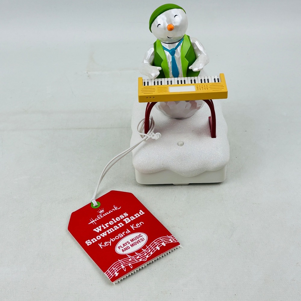 Hallmark Wireless Snowman Band Keyboard Ken Musical Animated Christmas Decor